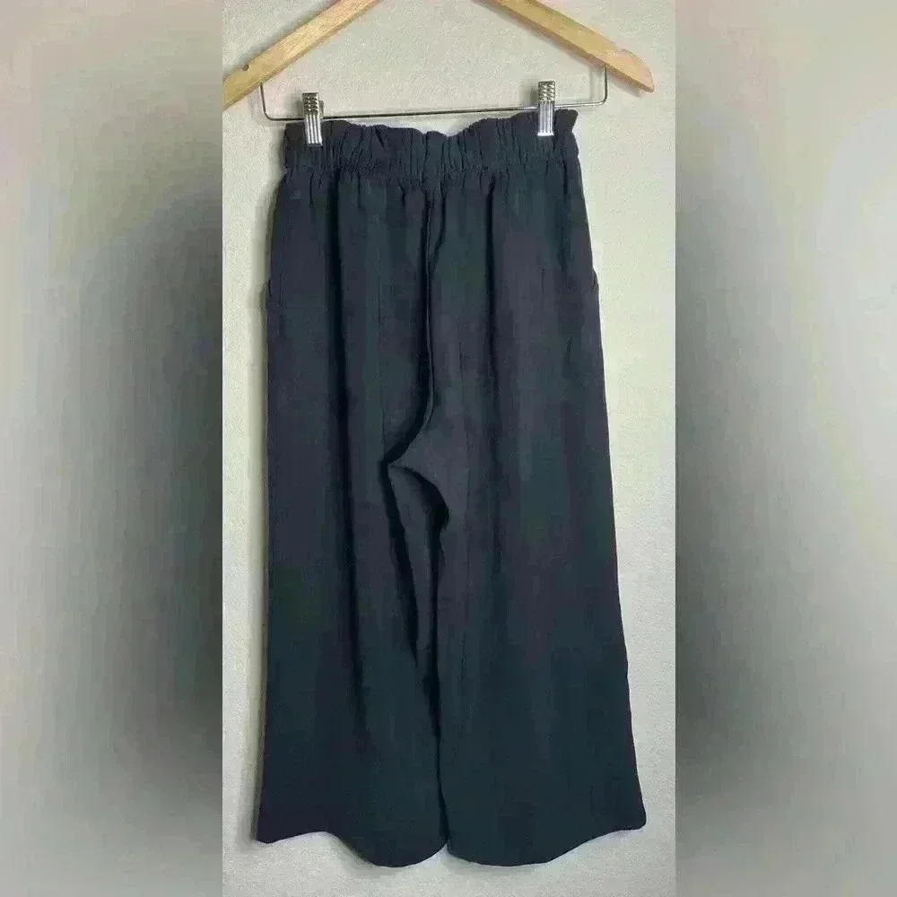 Lululemon Noir Crop High Rise Wide Leg Size 4 Black